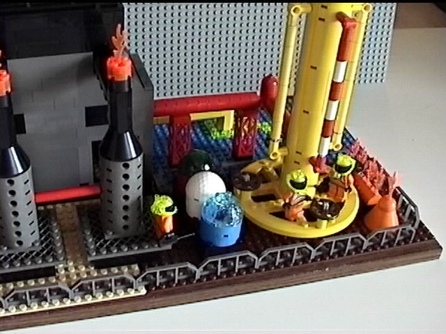 refinery-04.jpg