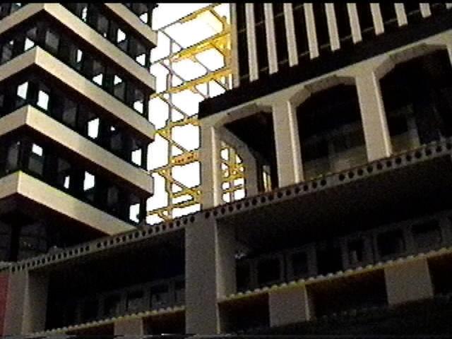 wamalug0900-06.jpg