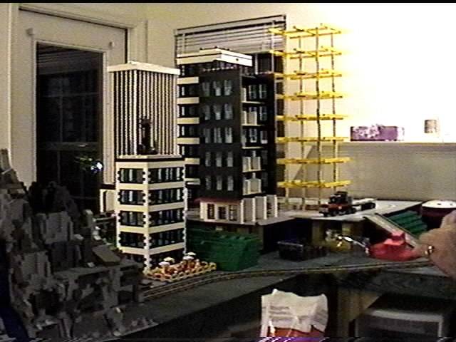 wamalug0900-14.jpg