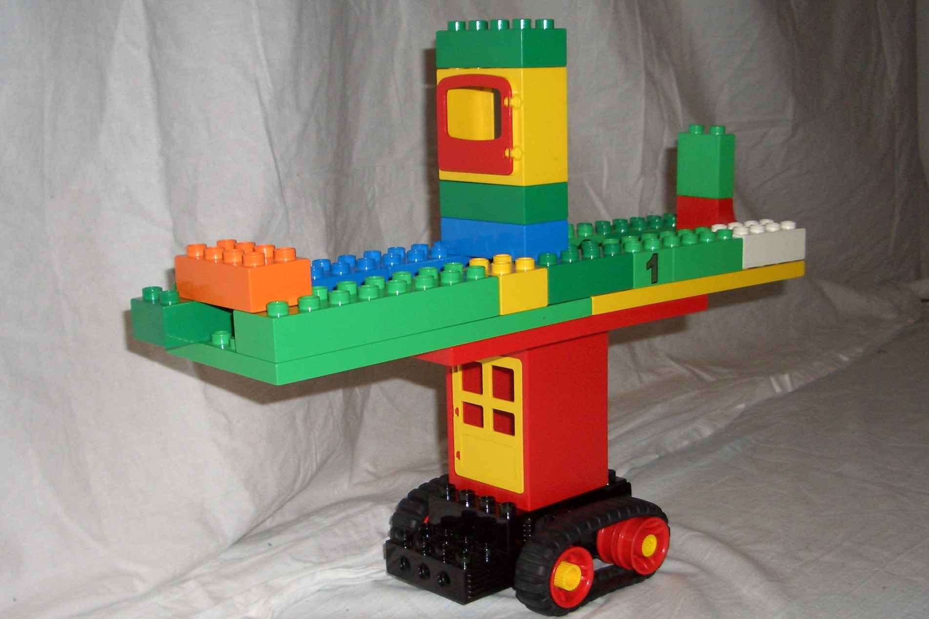 duplo_by_kids_8y_car_01.jpg