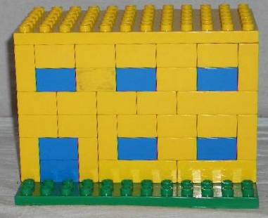 duplo_house_two_floor_1.jpg