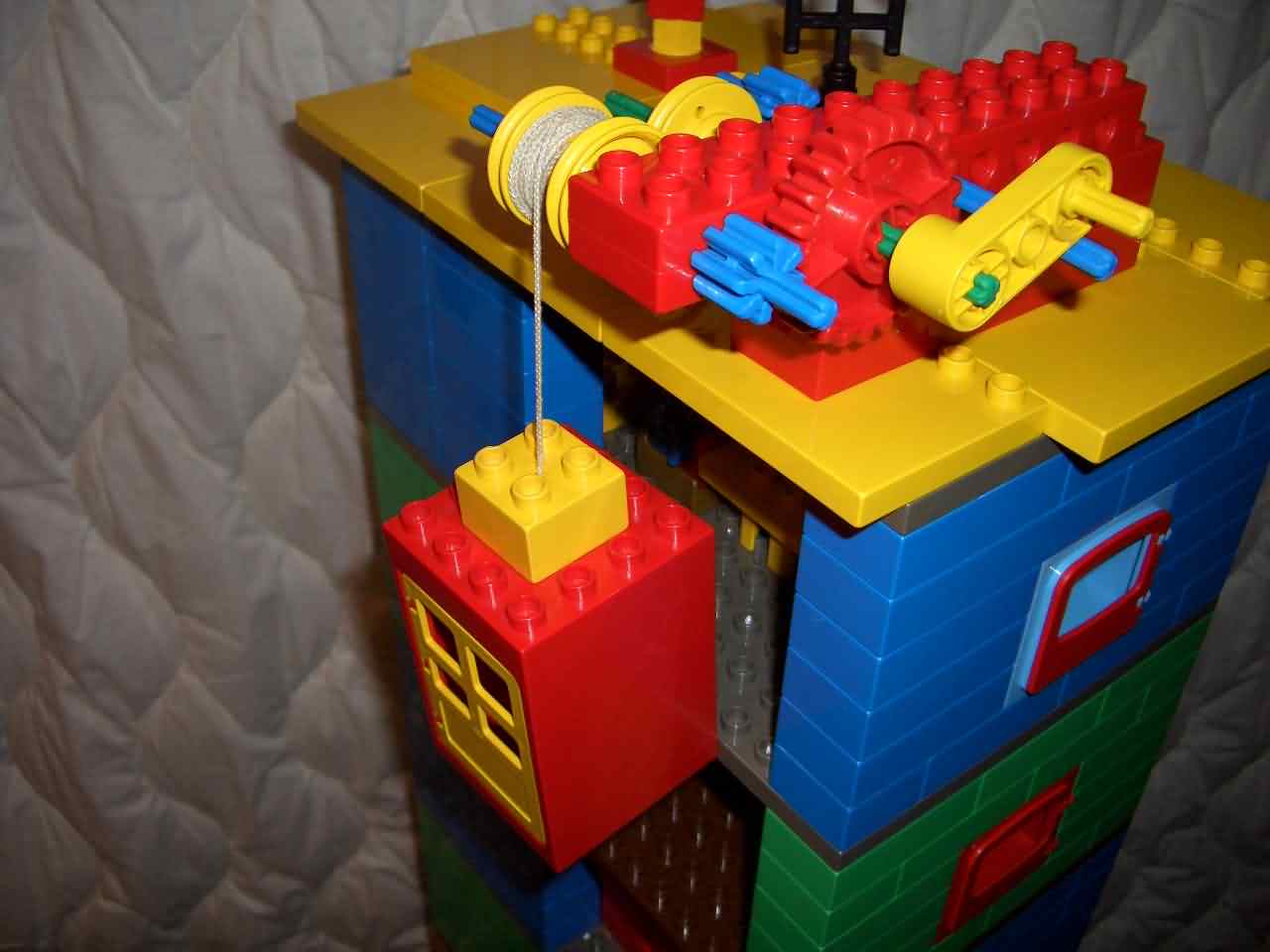 duplo_skyscrapers_g21.jpg