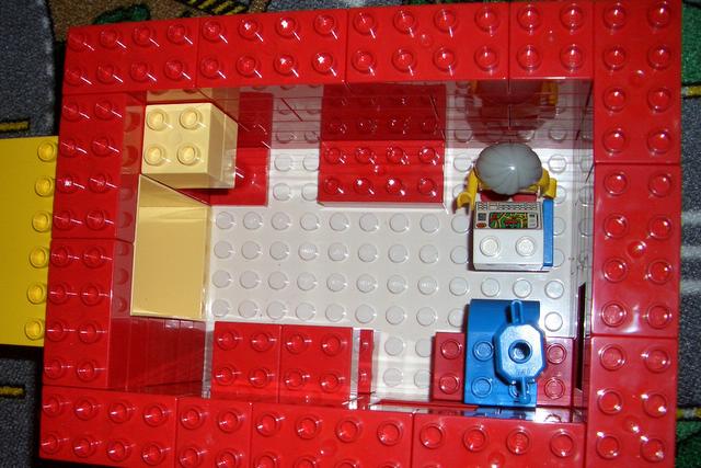 duplo-town-t40-house.jpg
