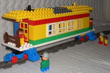 duplo_train_big_wagon_5.jpg