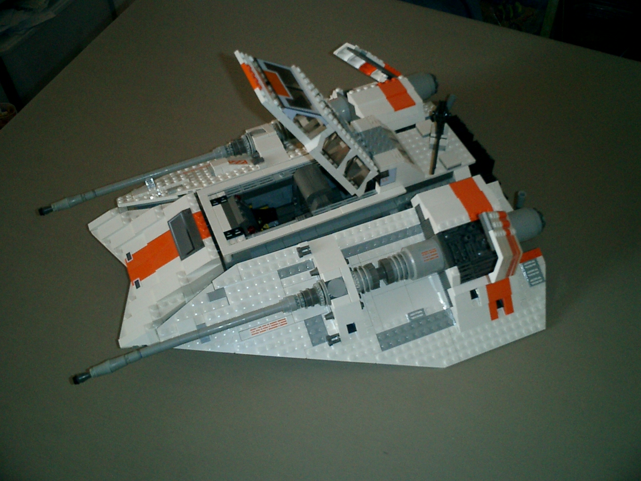 10129_-_ucs_rebel_snowspeeder.jpg