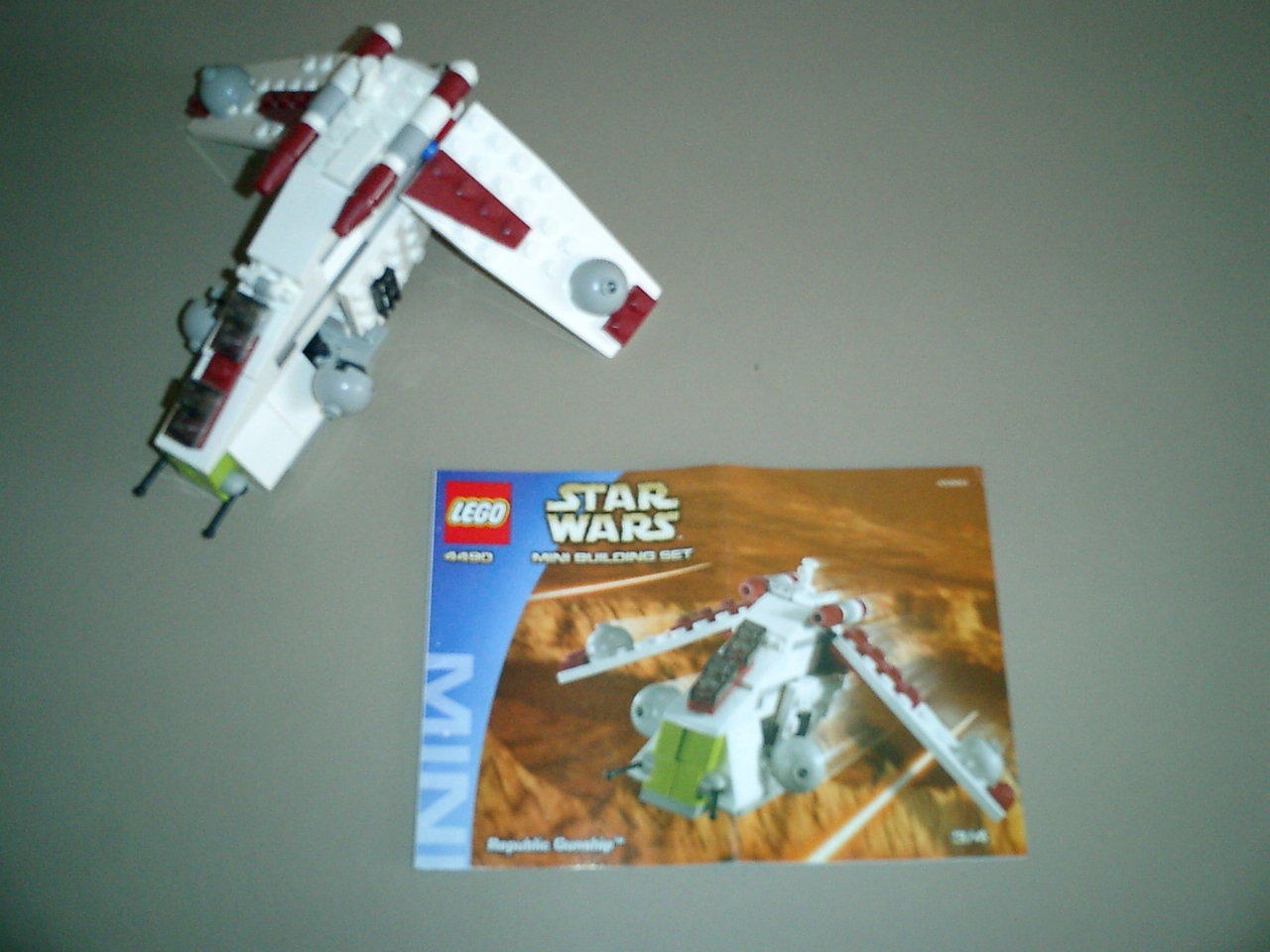 4490_-_mini_republic_gunship.jpg