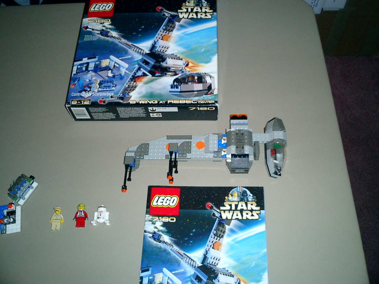7180_-_b-wing_at_rebel_control_center.jpg