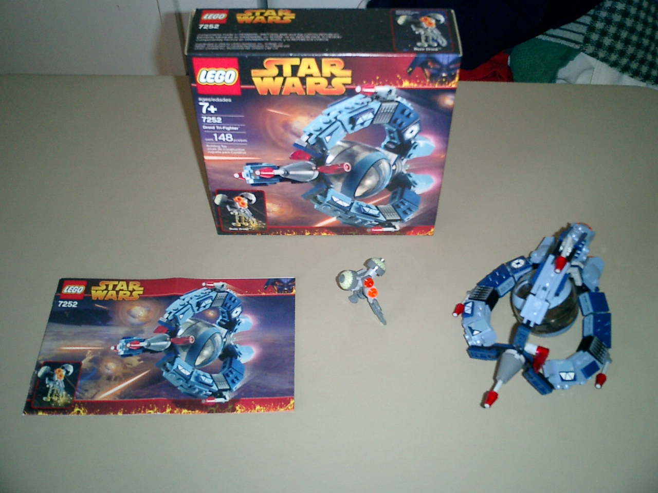 7252_-_droid_tri_fighter.jpg