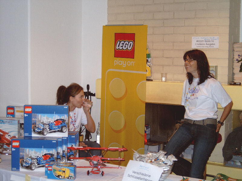 lego-team.jpg