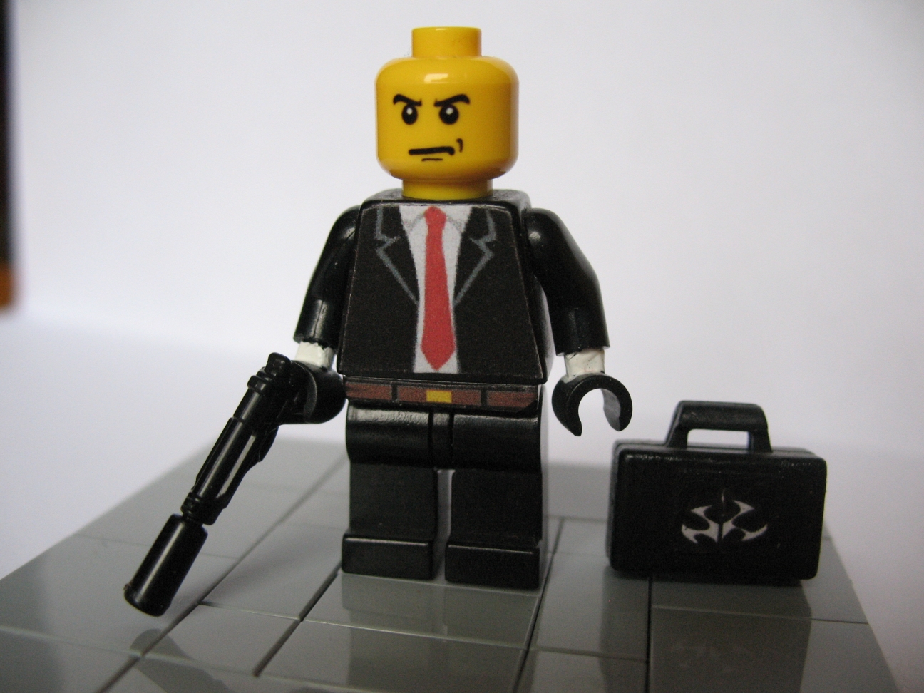 lego_-_custom_-_agent_47_-_hitman_-_003.jpg