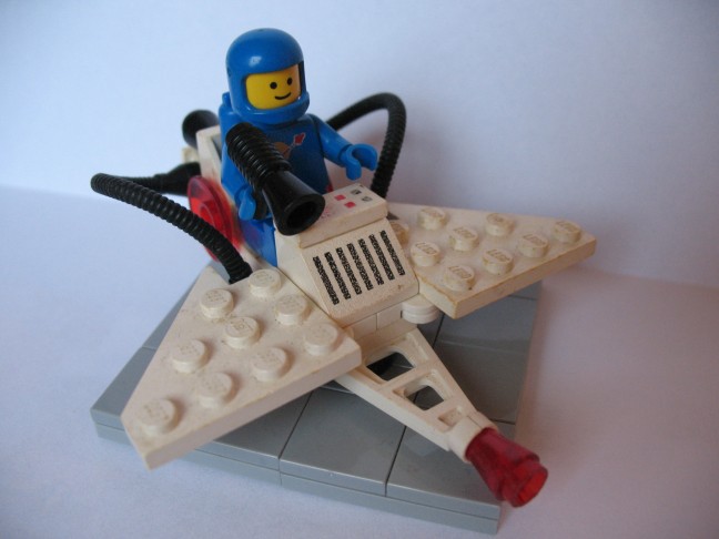 lego_-_6884_galaxy_trekkor_1987r_-_my_1st_lego_set.jpg