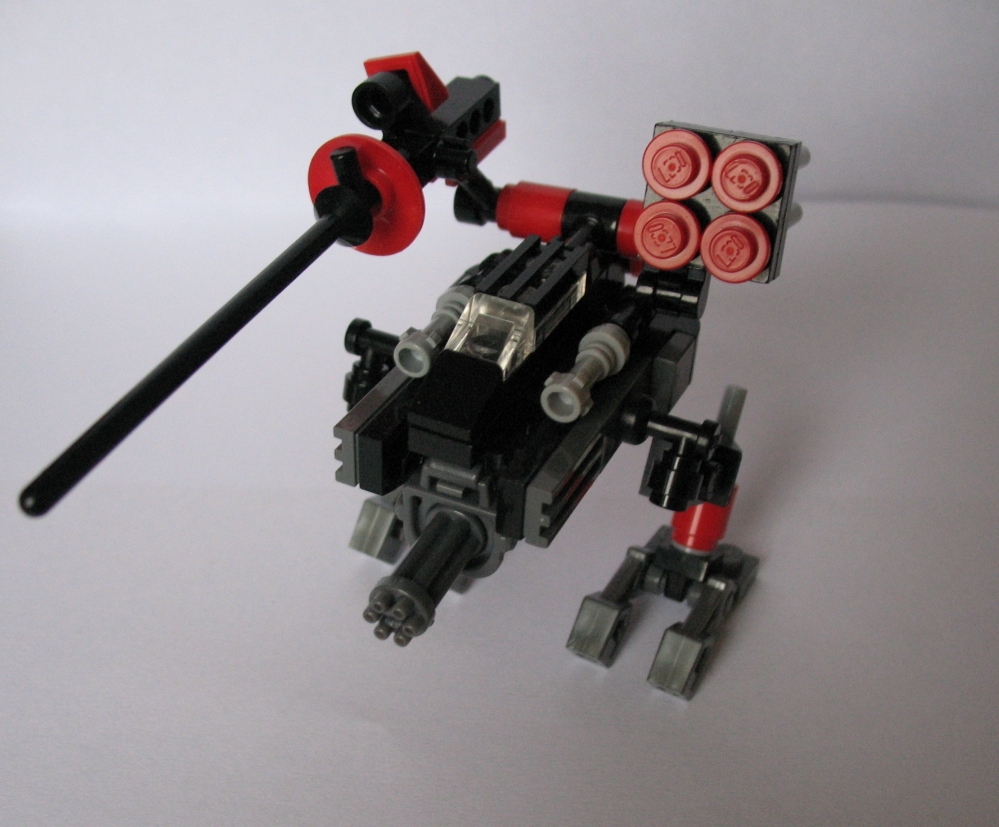 lego_-_mini_mech_mk_1_-_001.jpg