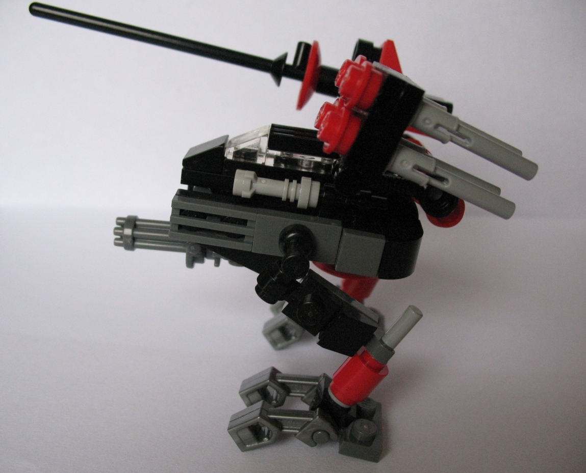 lego_-_mini_mech_mk_1_-_004.jpg