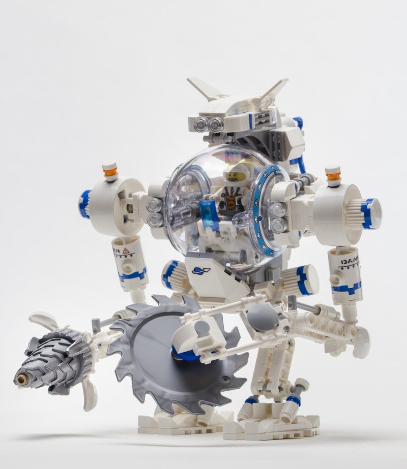 space_multitool_mech_013.jpg