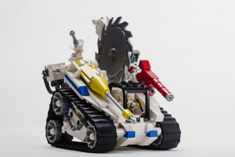 space_multitool_mech_017.jpg
