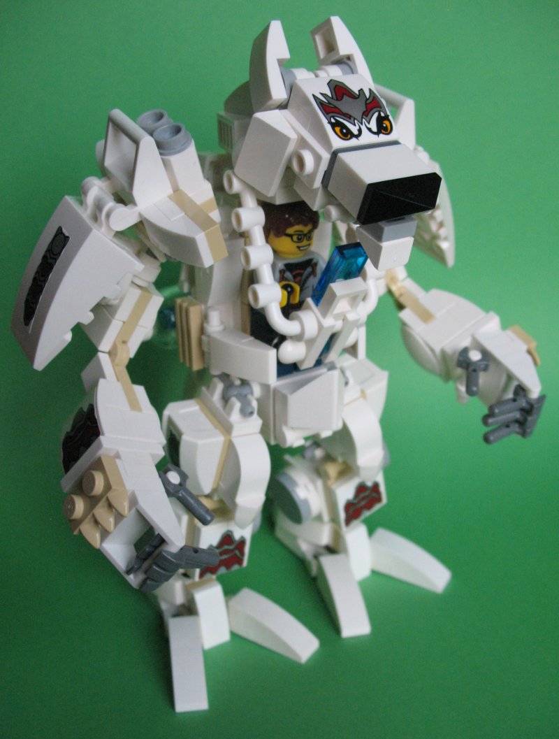 wolf_legendary_exo_suit_10_v2.jpg