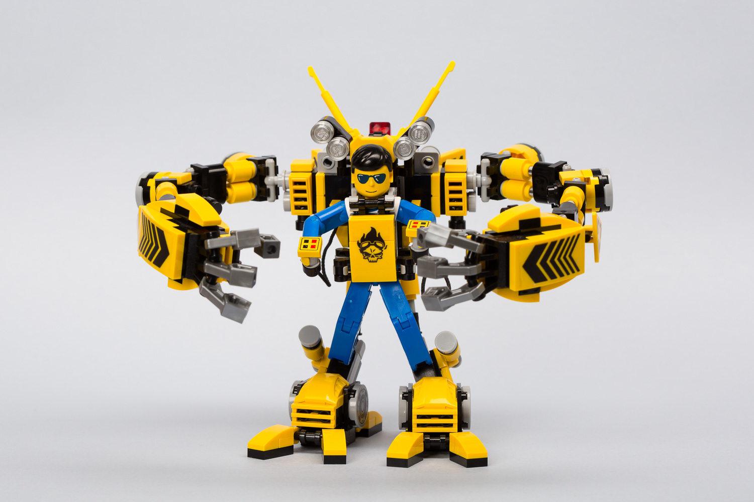 yellow_power_loader_00.jpg