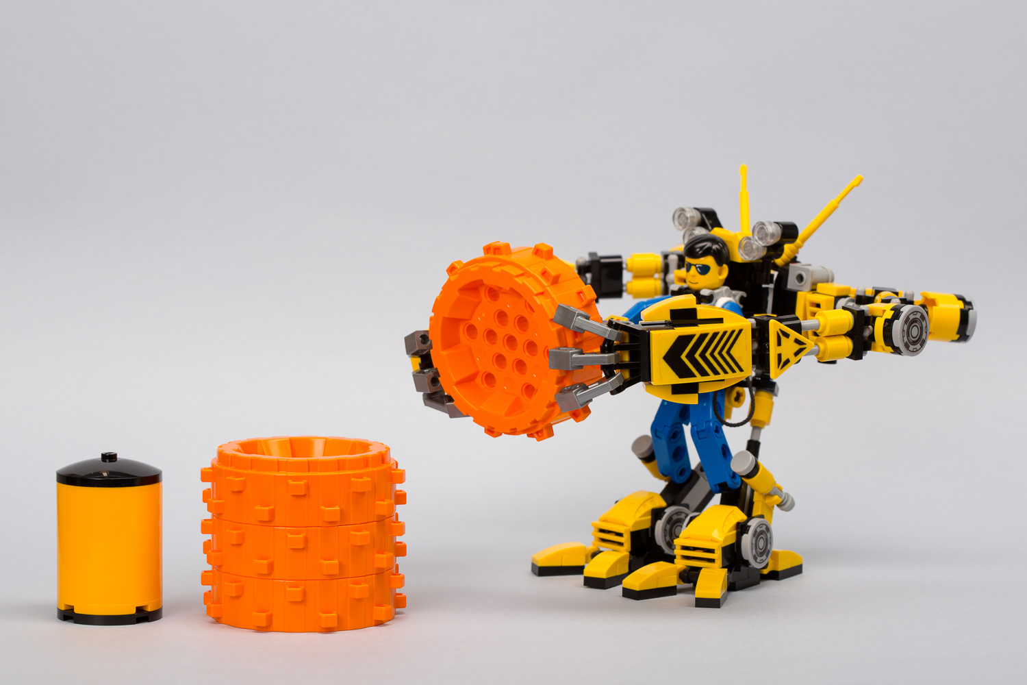 yellow_power_loader_06.jpg