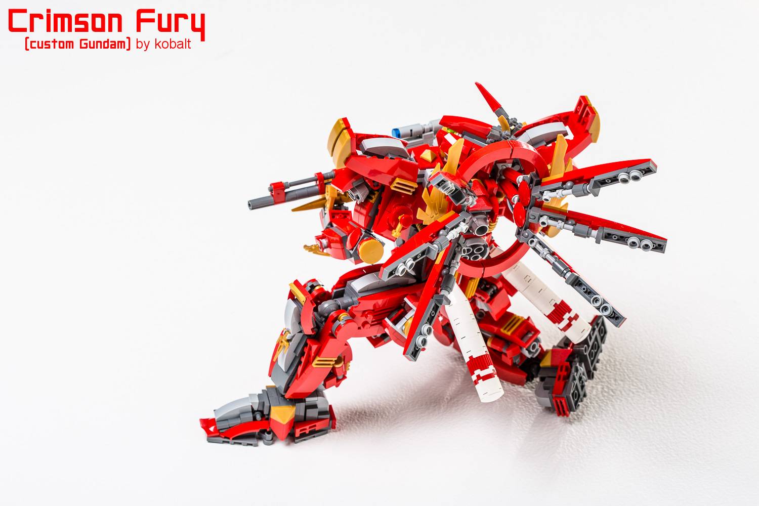 gundam-red-10a.jpg