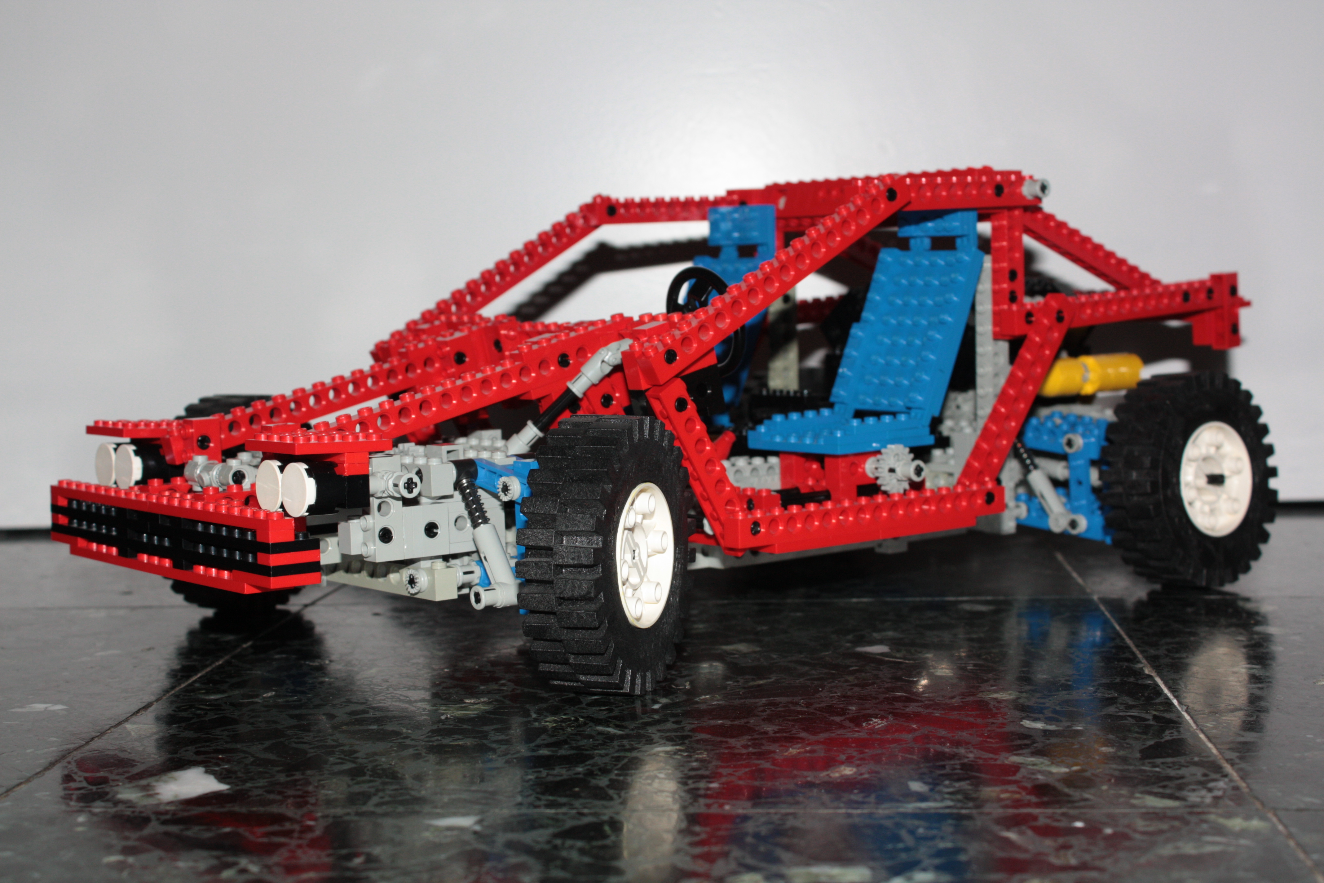 8865_-_test_car.jpg