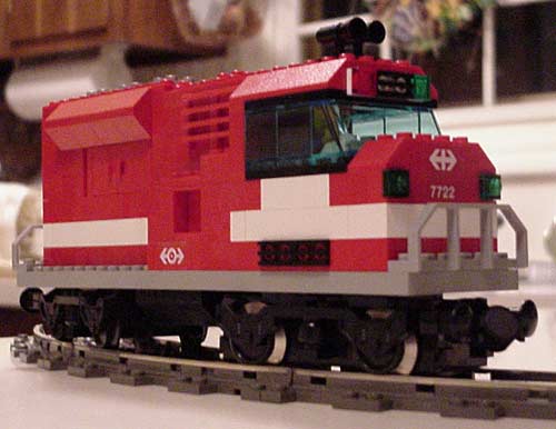 legotrain-2.jpg