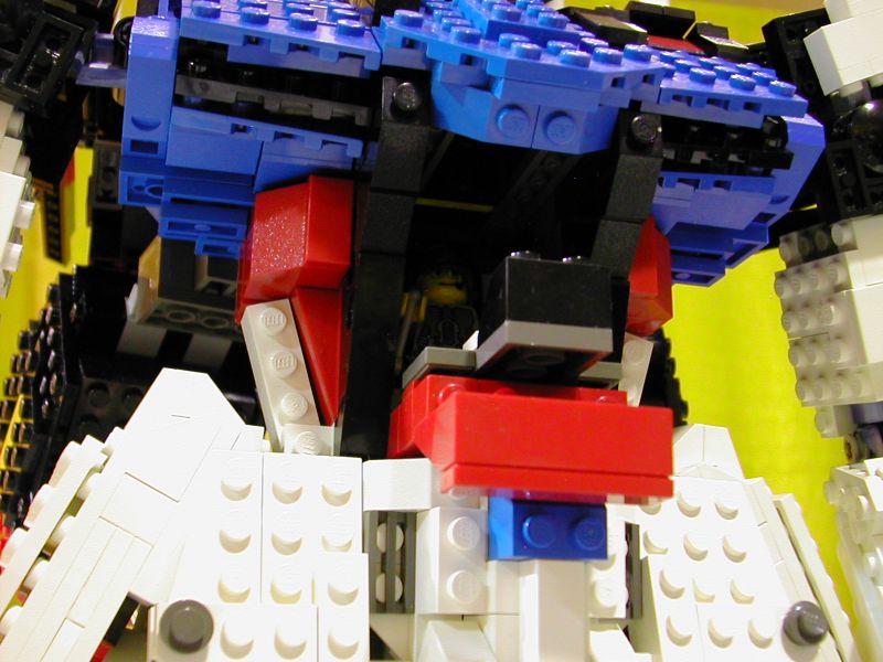 18-cockpit.jpg