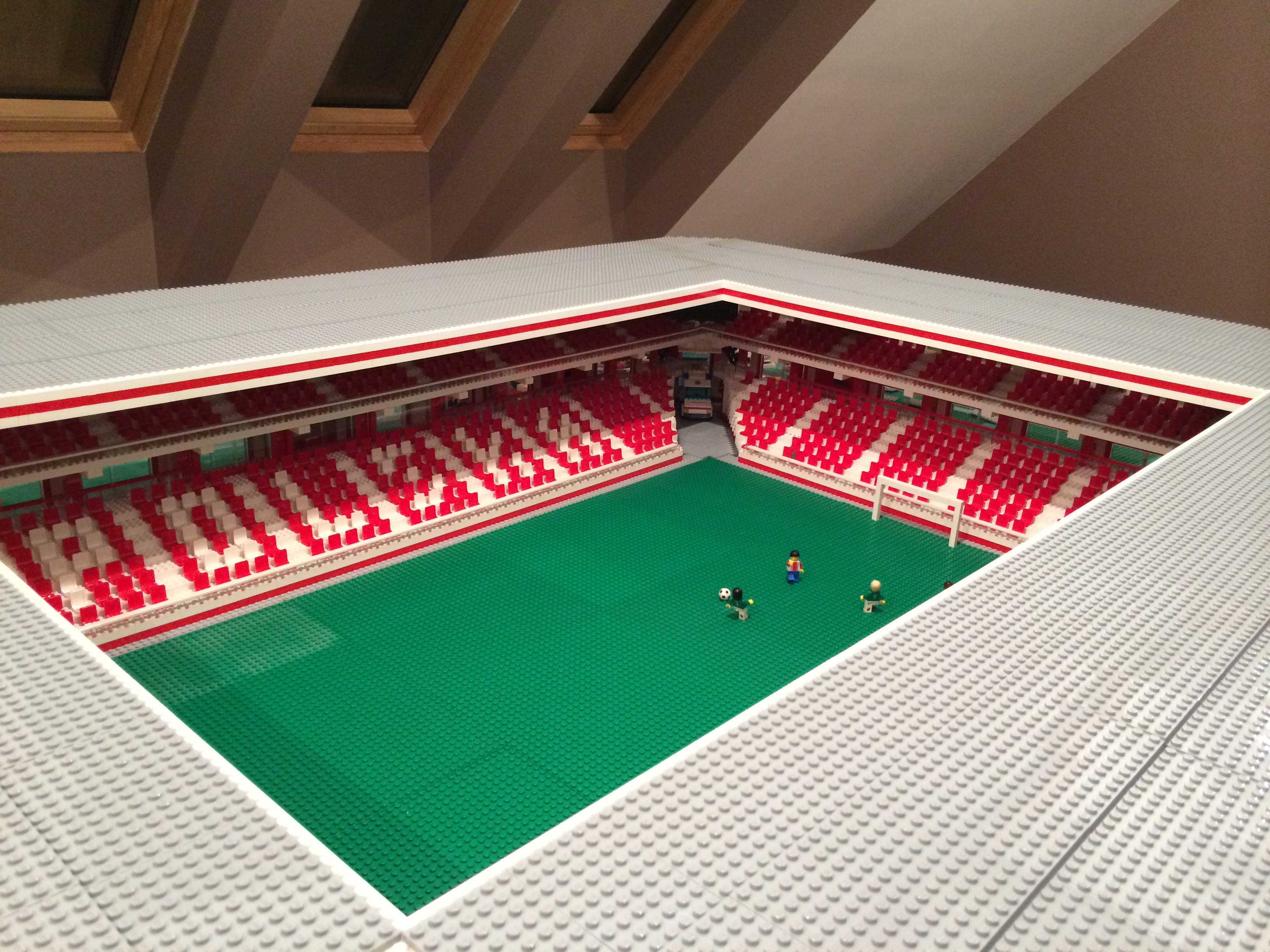 stadion_lego_3.jpg