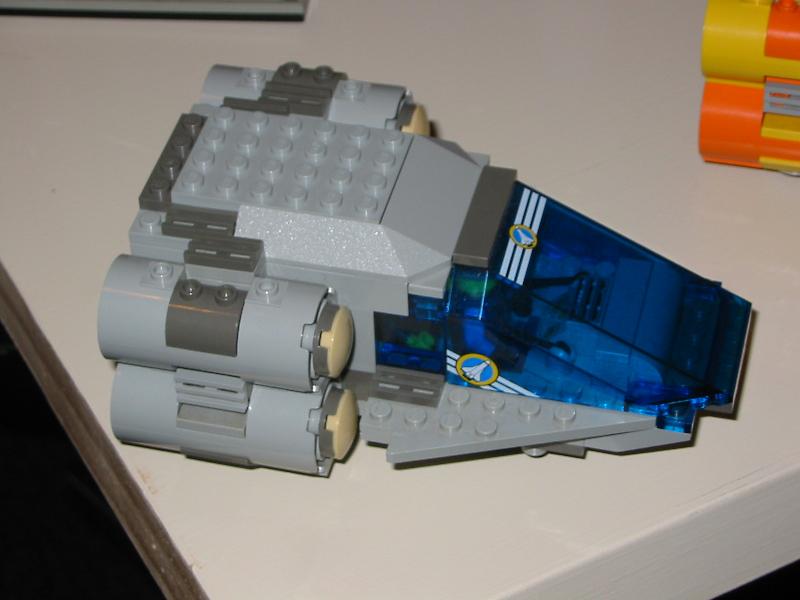 shuttle1.jpg