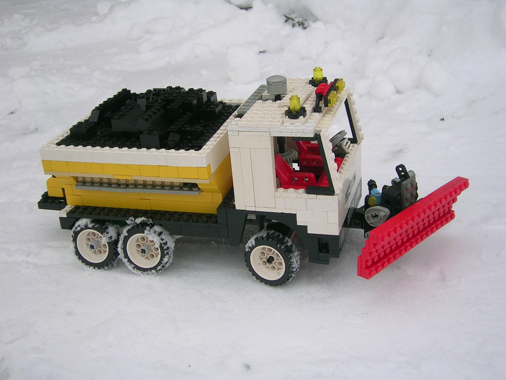 lego_truck_203.jpg