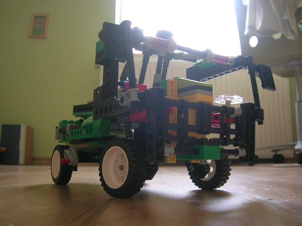 lego_truck_010.jpg