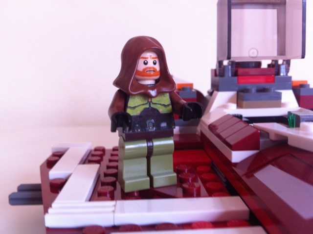 jedi_master_kurtt_krueger_lego_3.jpg
