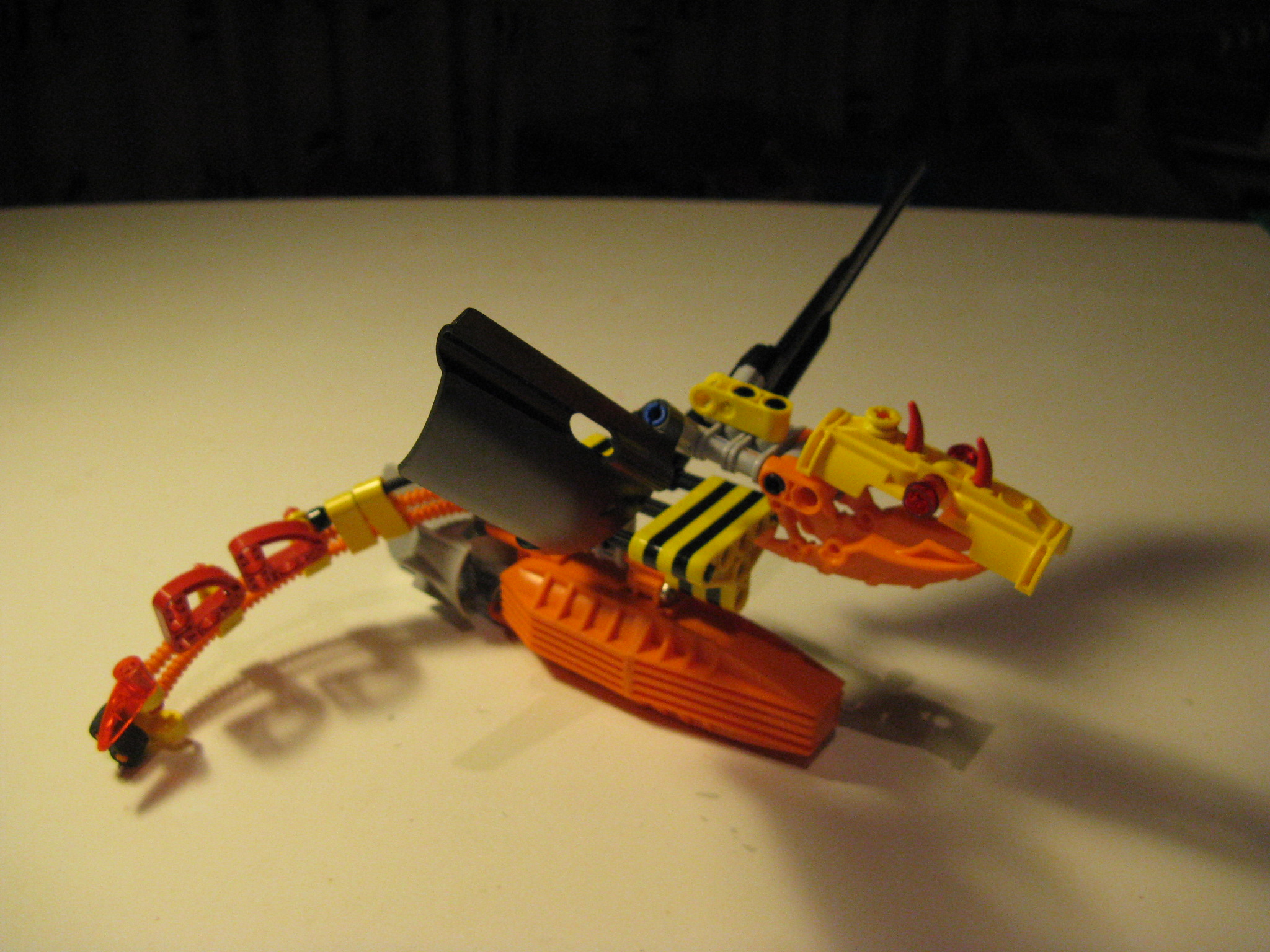 2009_12_12_10_lego_draak.jpg