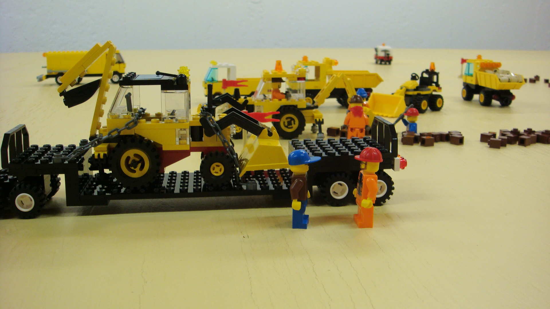 062_another_backhoe.jpg