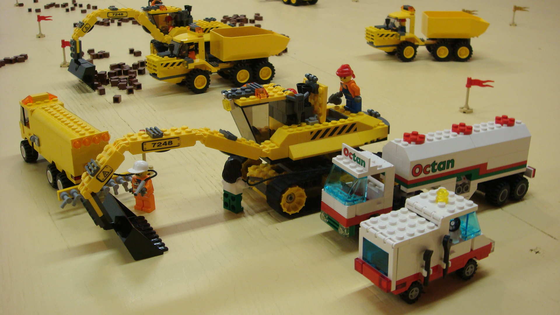 067_digger_maintenance.jpg
