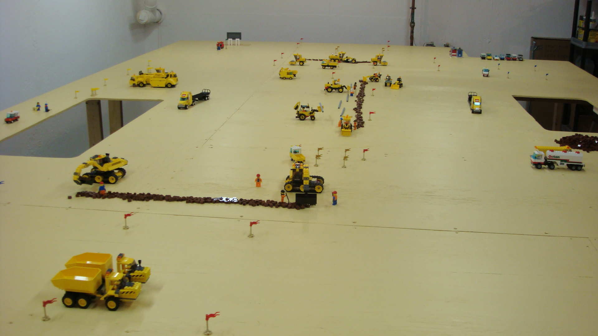 077_overview4.jpg