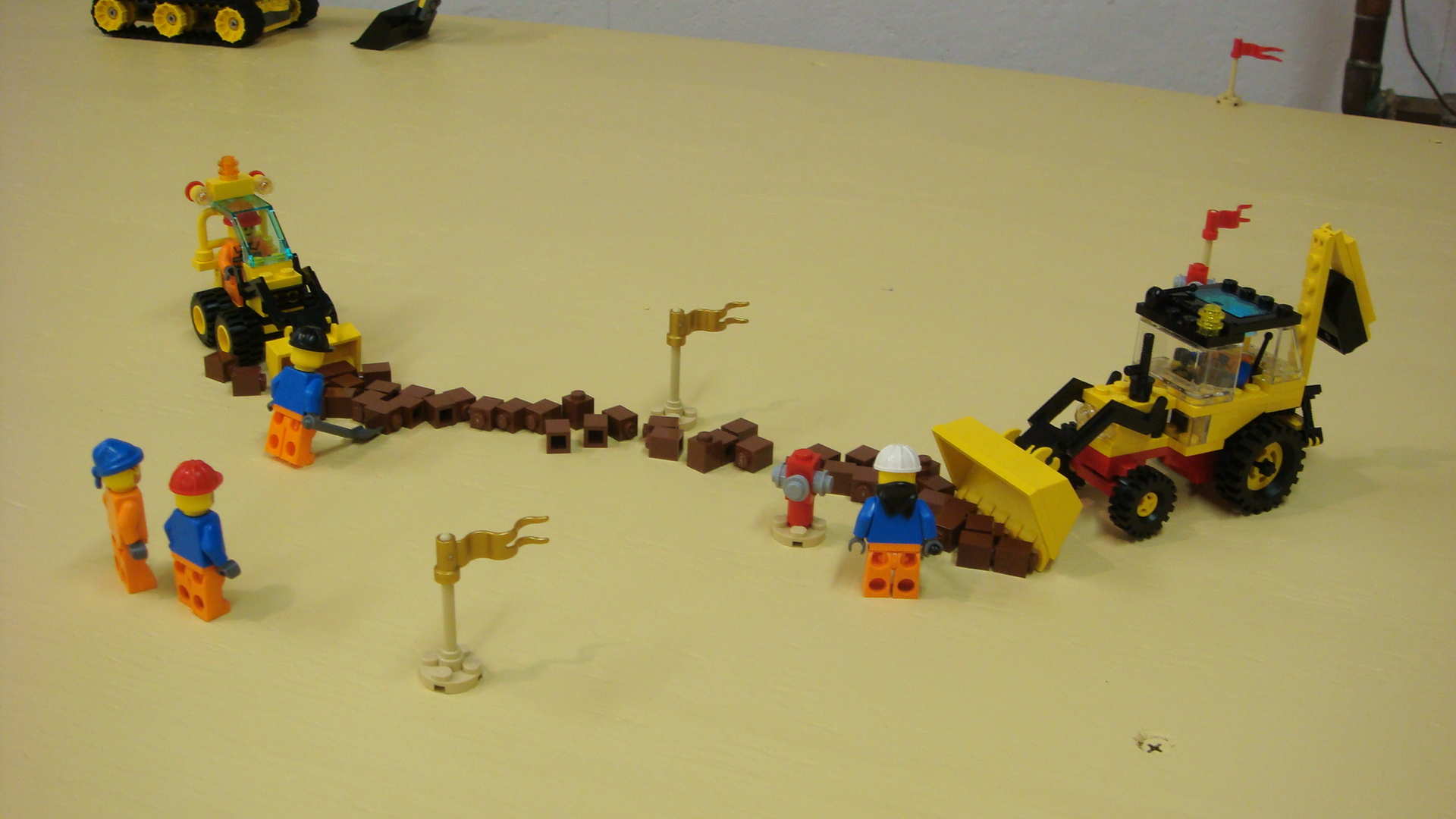 151_hydrant_work_wraps_up.jpg