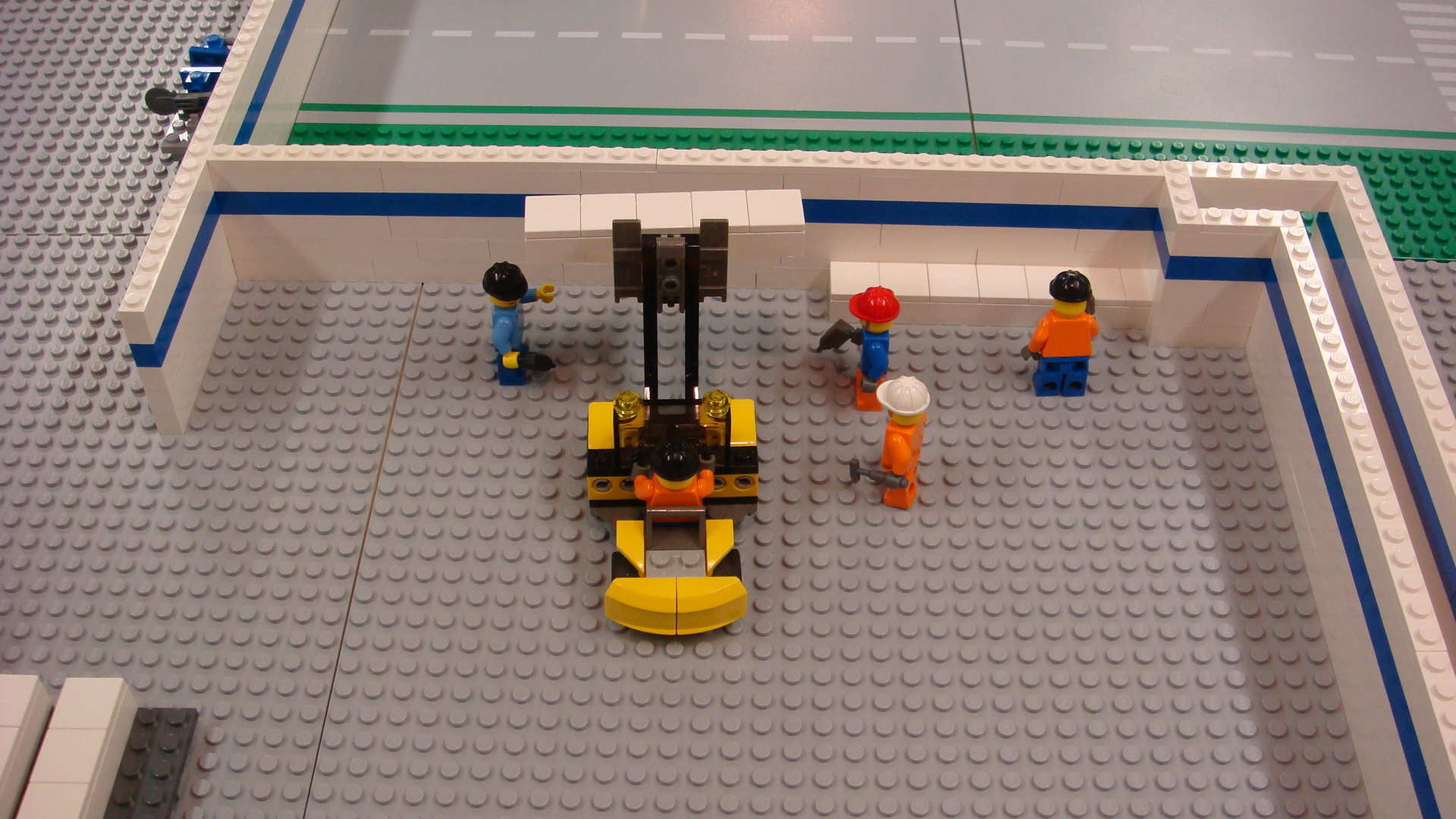 309_baggage_carrousel_for_ticket_counters.jpg