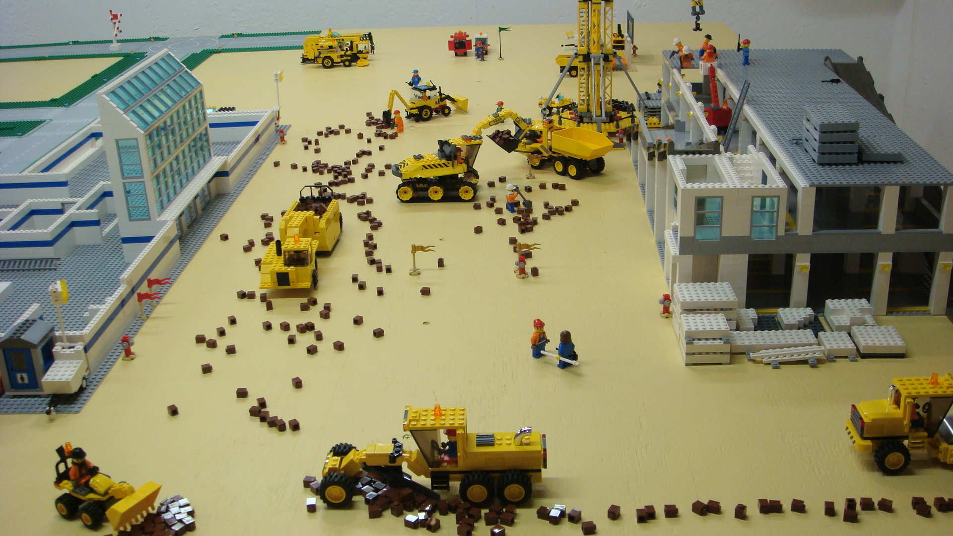 325_entrance_road_and_hotel_foundation_work.jpg