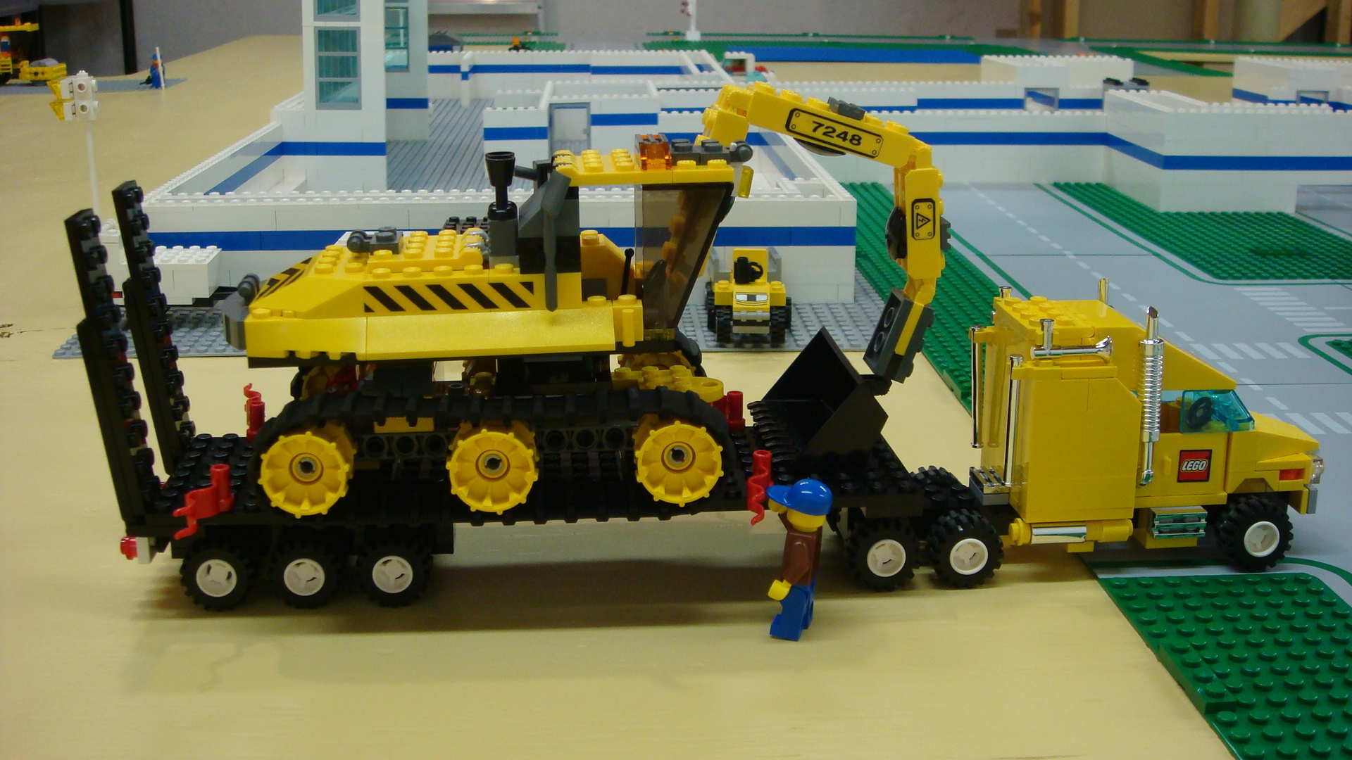 329_heavy_equipment_begins_to_leave.jpg