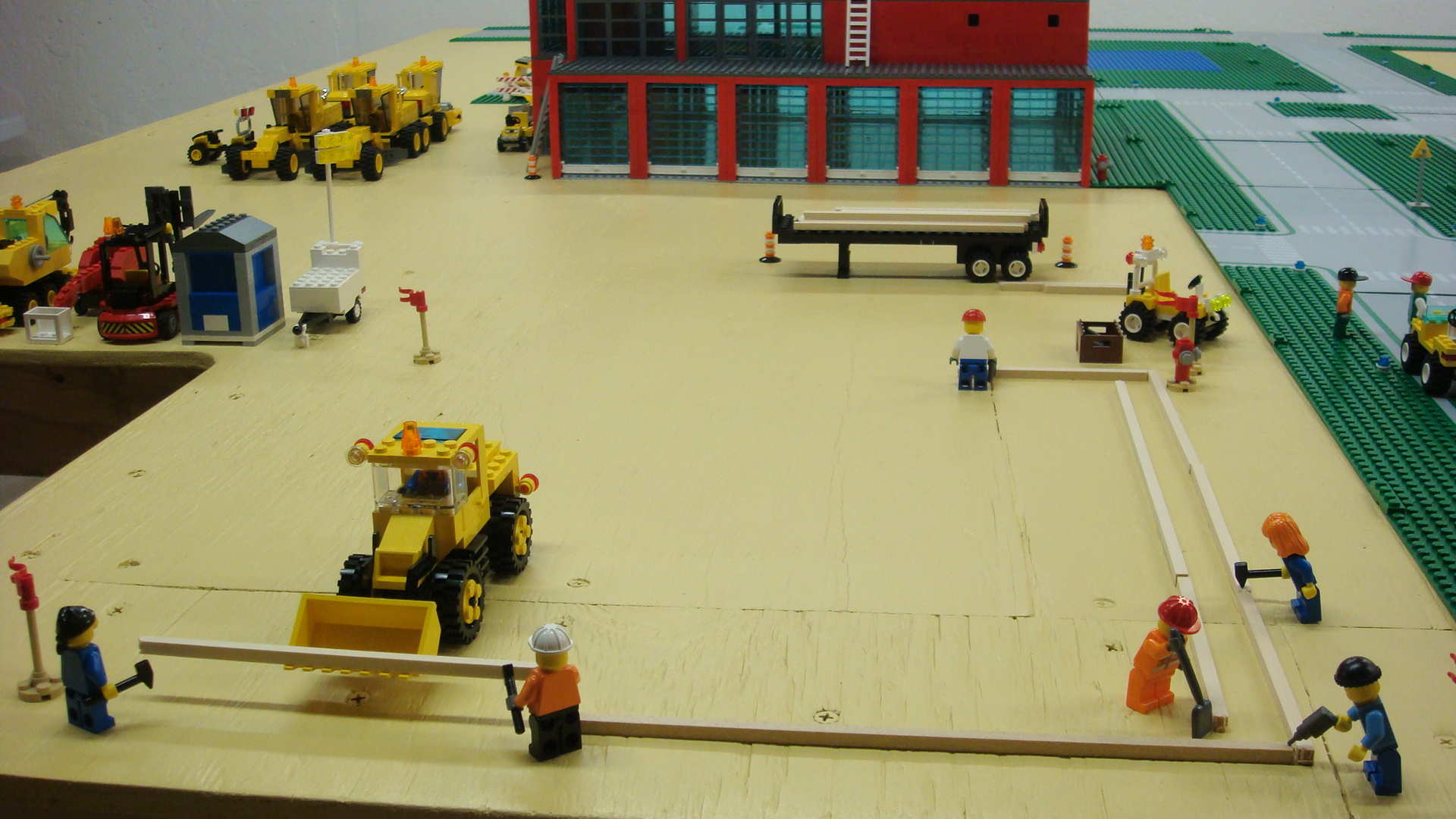 393_form_work_for_hanger_footings.jpg