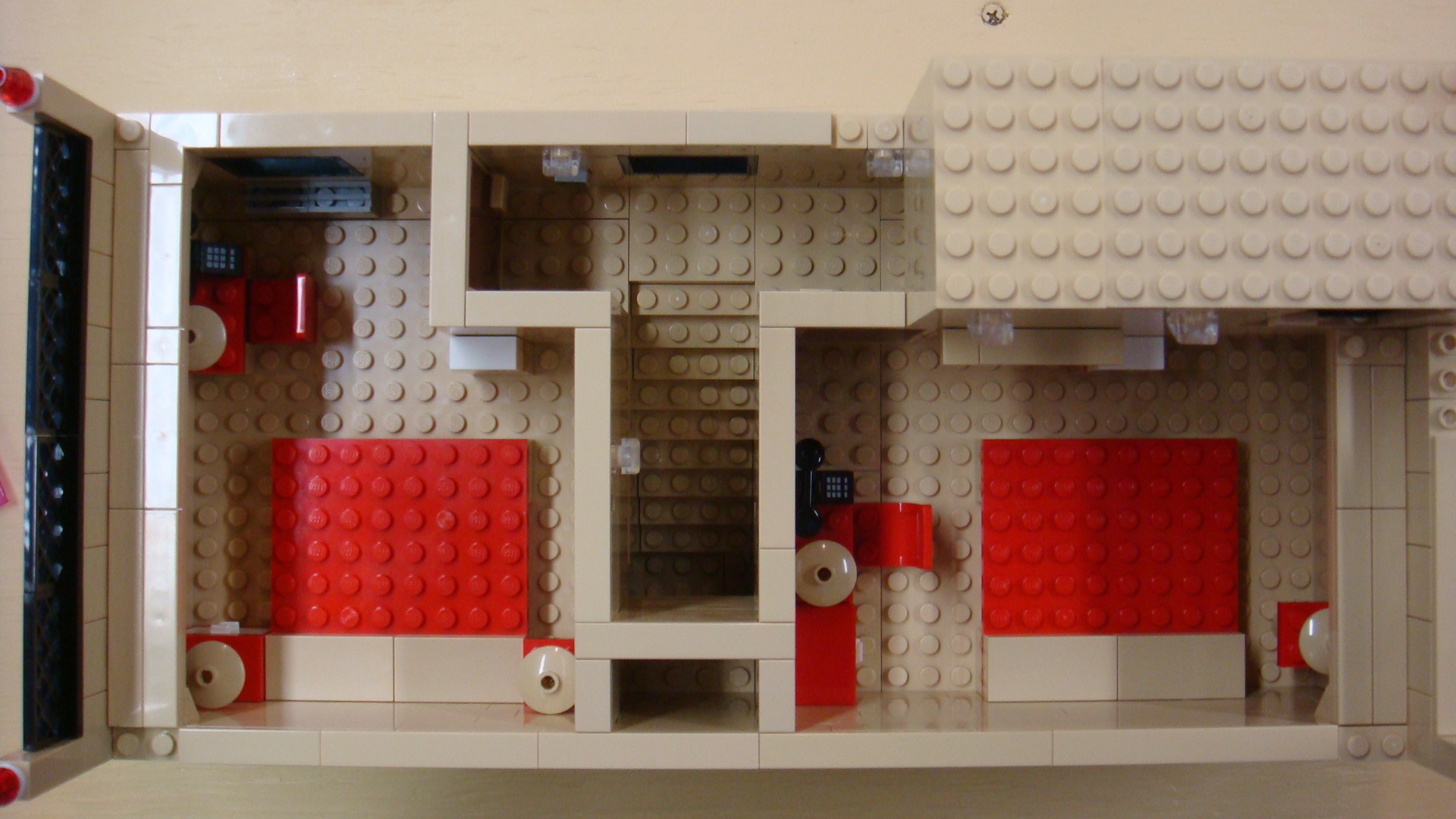 451_modified_hotel_fourth_floor.jpg