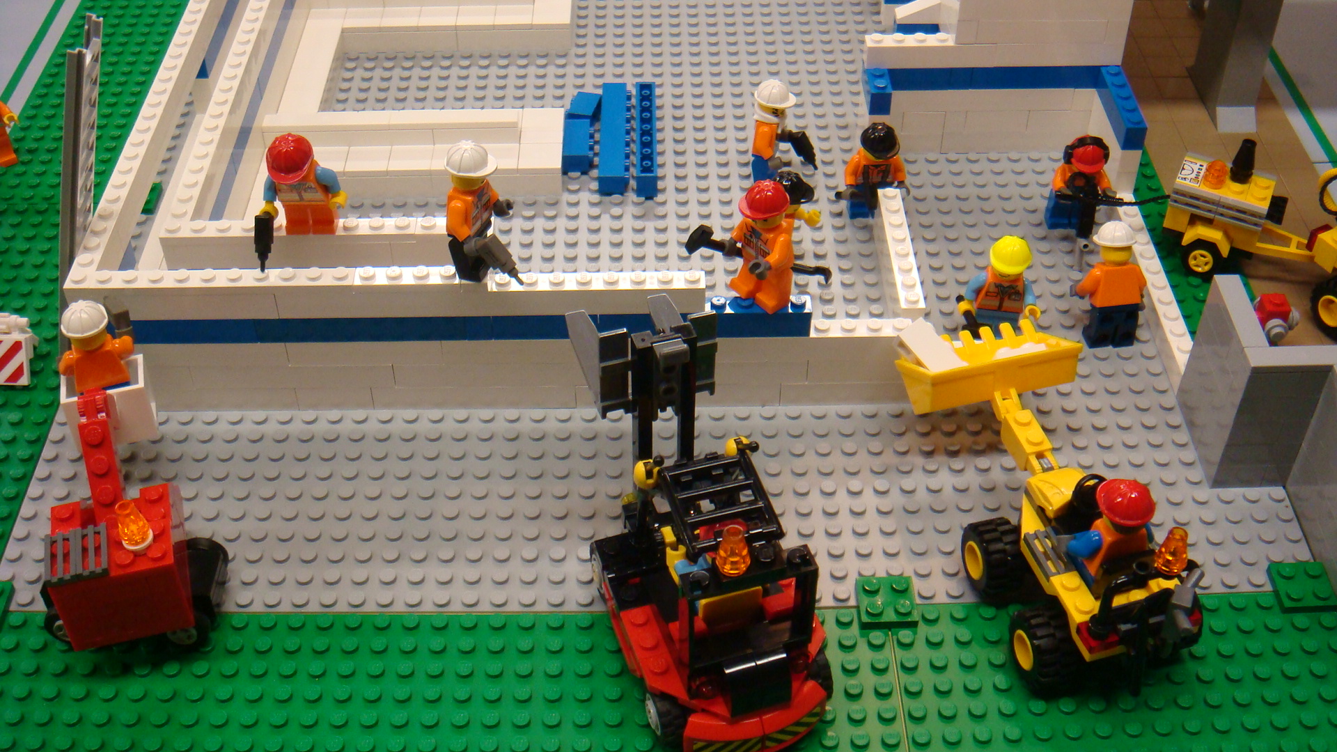 466_arriving_baggage_claim_changes.JPG