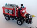 mini_unimog_fire_brigade_02_small.jpg