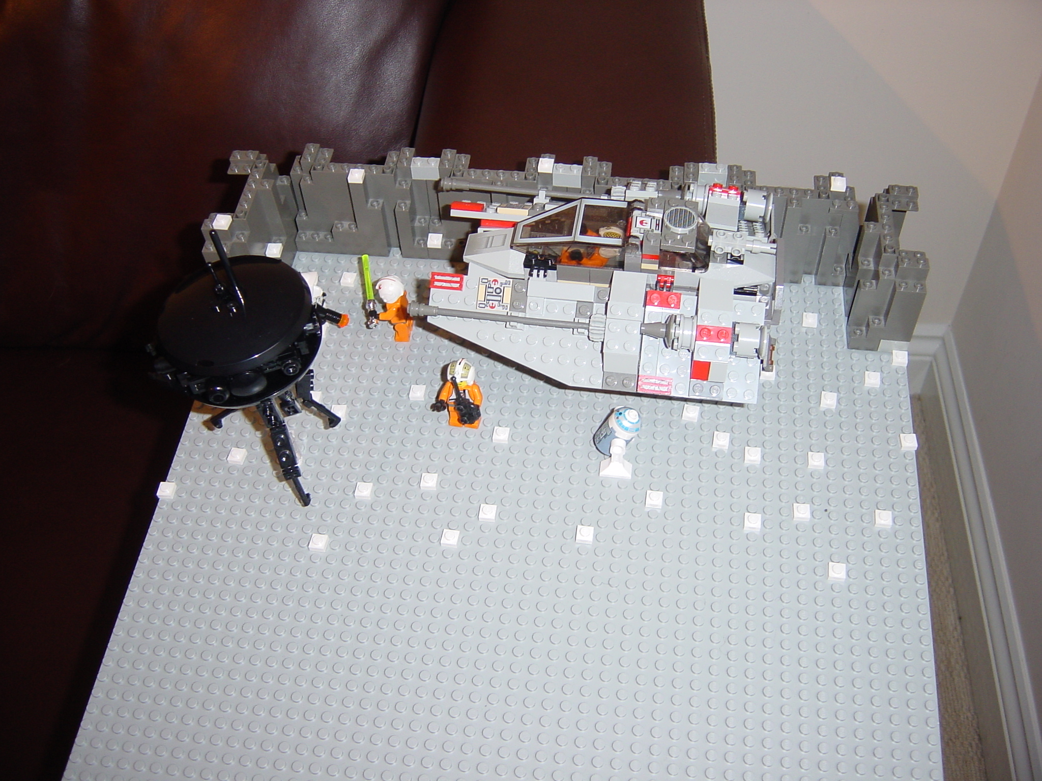 hothbase2.jpg