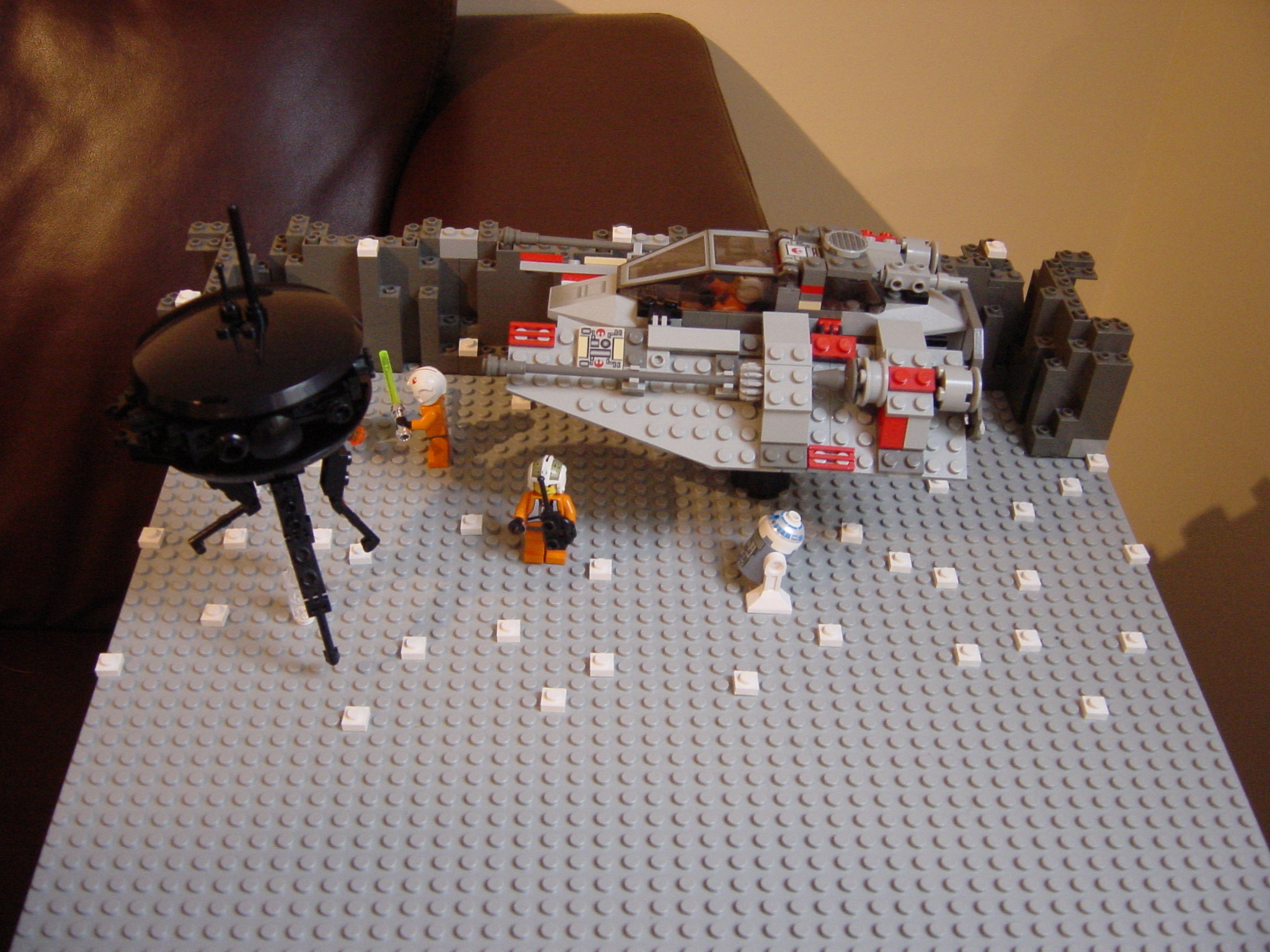 hothbase3.jpg