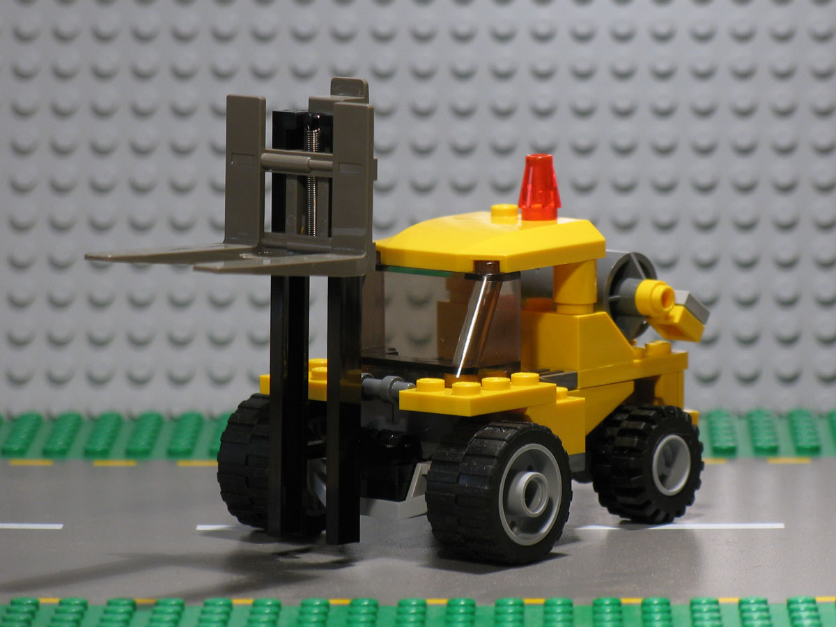7898-forklift_3.jpg