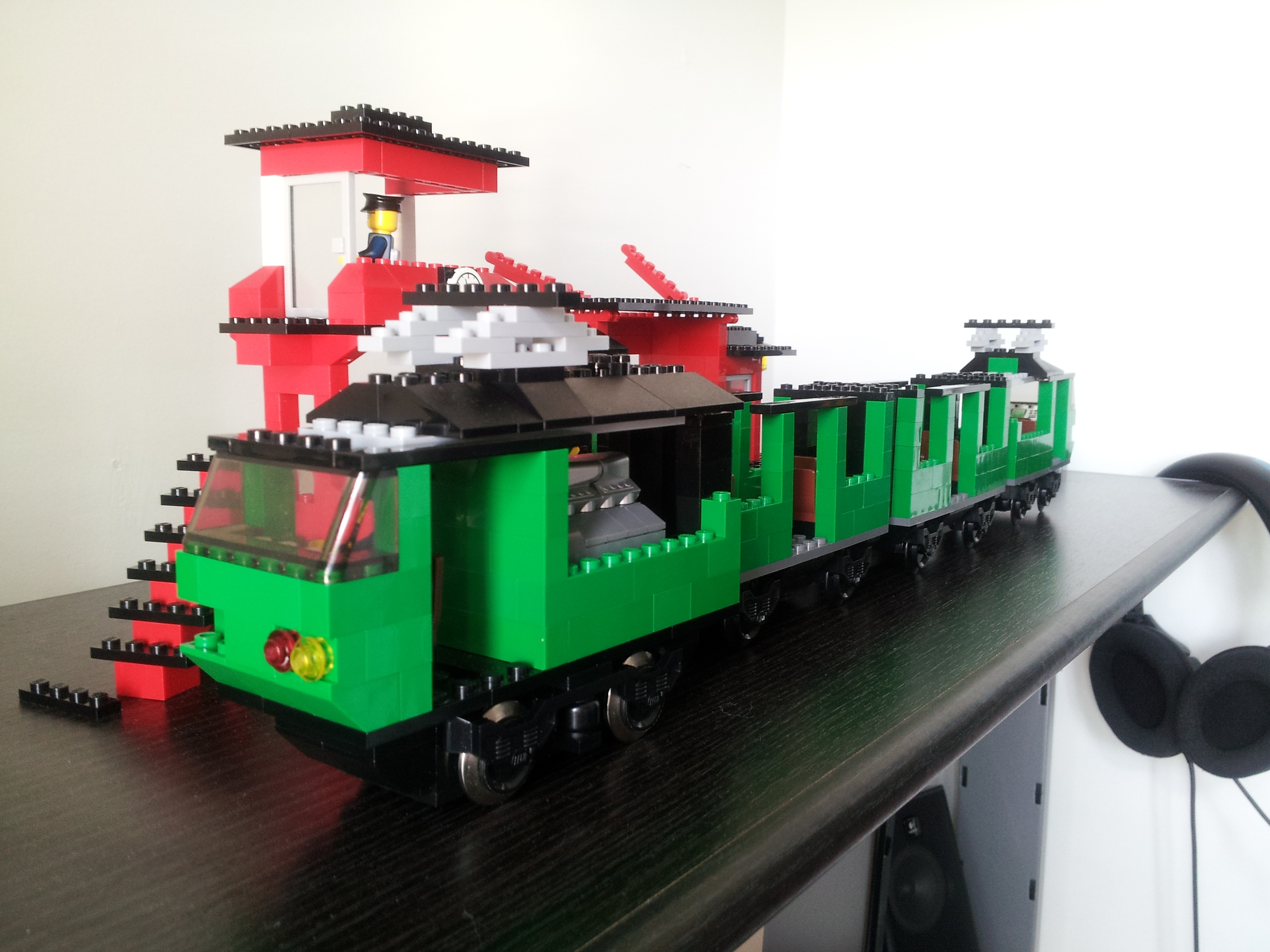 u.train_and_station_almost_complete.jpg