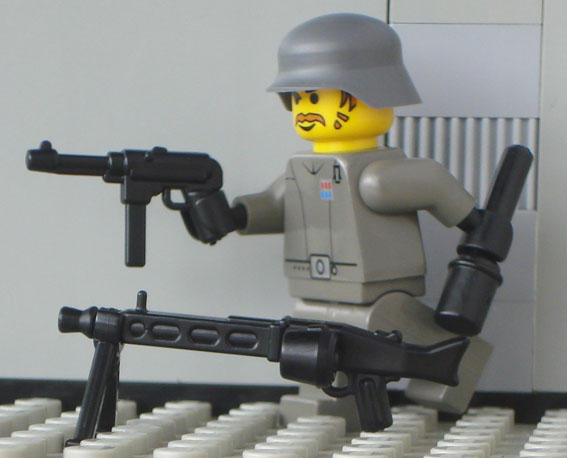 germantrooper3.jpg