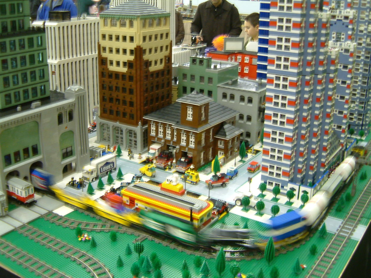 legotrain07.jpg