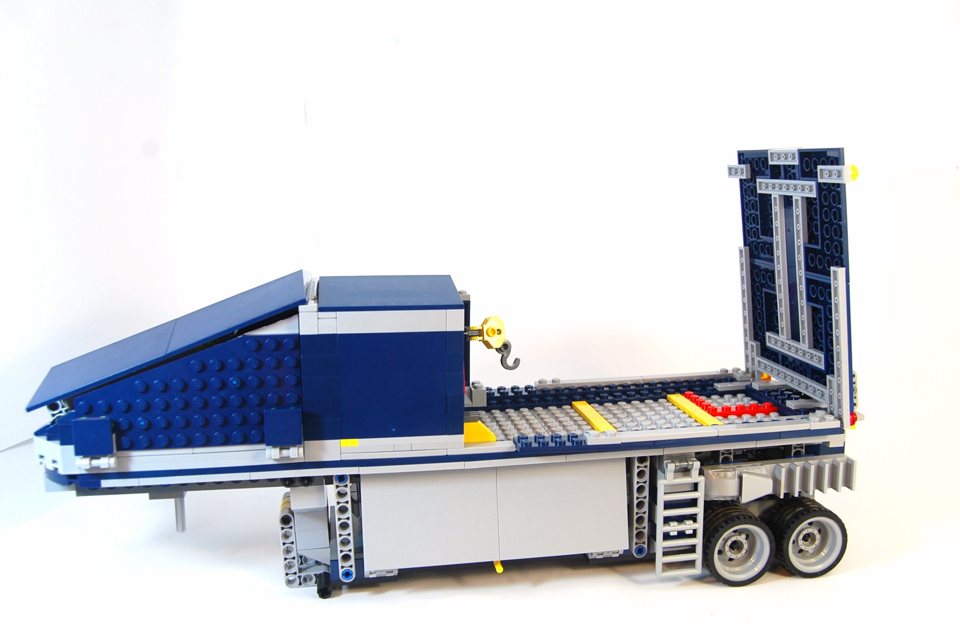 agent_truck_14.jpg